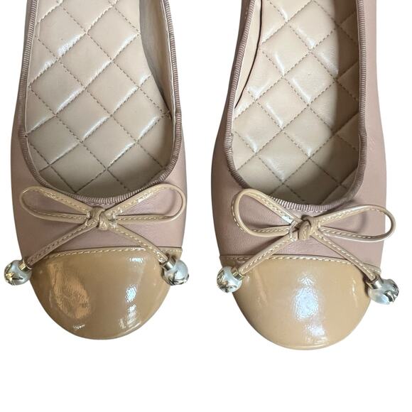 Michael Kors Beige Tan Gia Block Heel Pump Size 8 Bow Cap Toe Patent - Picture 4 of 12